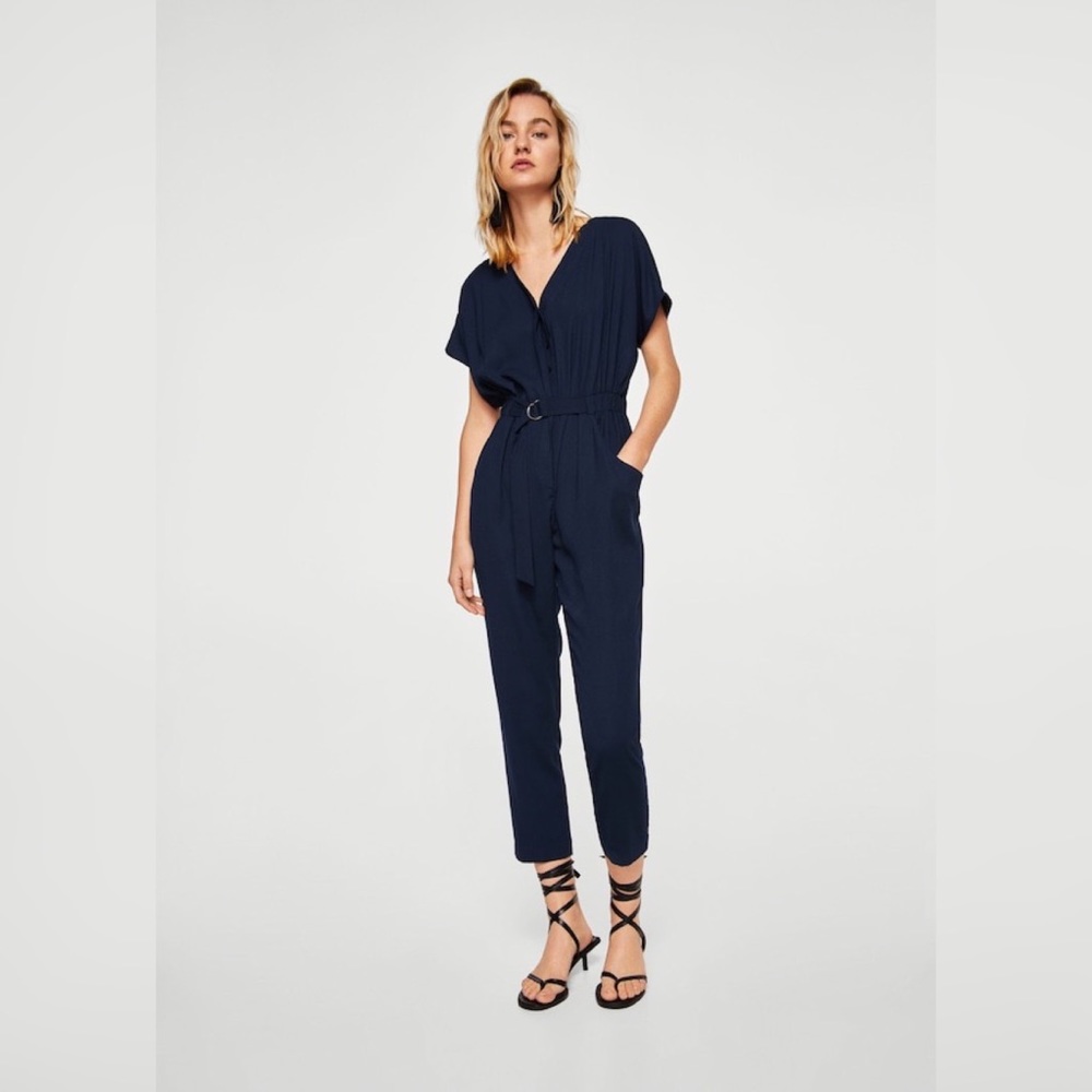 🌟 MANGO V-NECK CROPPED BELTED JUMPSUIT NWT 🌟 - Picture 1 of 5